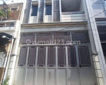 Ruko bagus 2 lantai di lelang pademangan