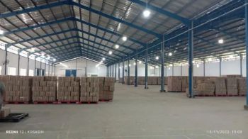 gudang disewakan 3360 m2 ada loading dok