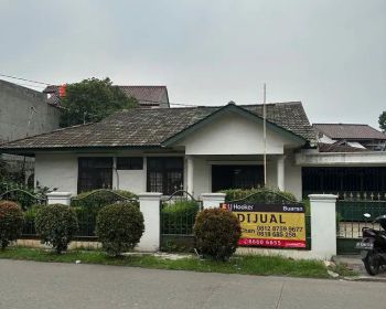 Dijual Rumah Hitung Tanah Luas Jatiwaringin Strategis