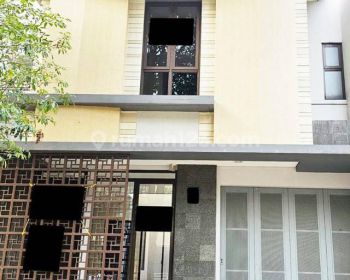 Rumah Baru 3+1 Kamar 2 Lantai Dekat Ice Bsd di The Eminent