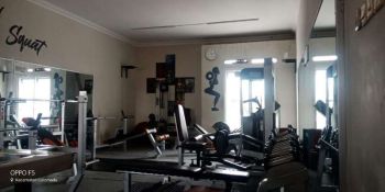 Ruko strategis pinggir jalan ramai di kawasan baturan