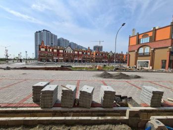 ruko la riviera uk 4,5x12 pantai indah kapuk pik2, view danau termurah