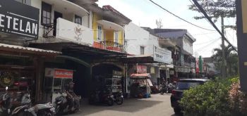 Harus Segera Terjual, BU! Ruko Bagus 2 Lantai Dlm Komplek Bumi Adipura