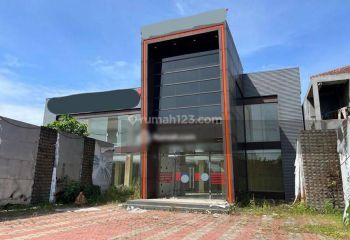 Gedung 2 Lantai, Komersial Di Jalan Kelapa Dua Raya Tangerang, Tangerang
