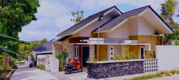 Dijual Rumah Cantik - Nyaman - Ready Unit
