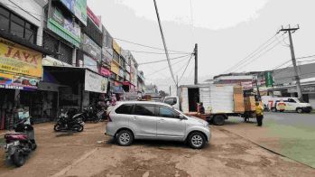 Dijual ruko 3,5 lantai di area Pasar Kebayoran lama Jakarta Selatan
