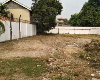 Tanah kavling ngantong, lingkungan nyaman di Taman Cilandak Jaksel.
