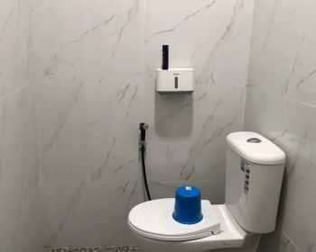 DISEWAKAN RUMAH FULL FURNISH DI KAMPUNG AMBON JAKARTA TIMUR