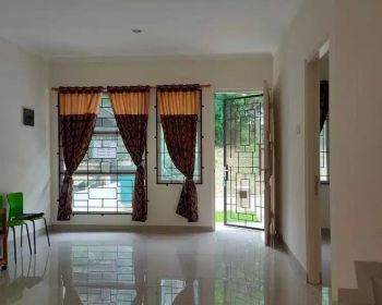 Dhgc. Rumah Dijual Siap Huni di Cluster Florencia Lippo Cikarang