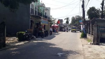 tempat usaha di jual luas tanah 1000 meter