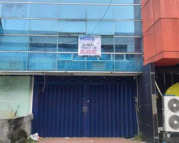Manukan Tama, Surabaya. Dijual Ruko 2 Lantai