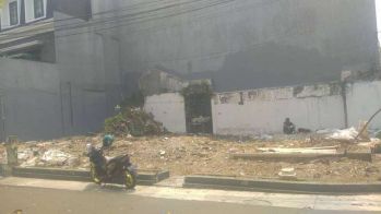 Kavling di Kebayoran Baru Jakarta Selatan 196m2 Hoek