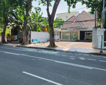 Kantor Pusat Kota. siap pakai