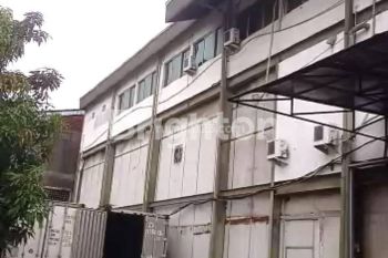 GUDANG DAN KANTOR KAPUK KAMAL