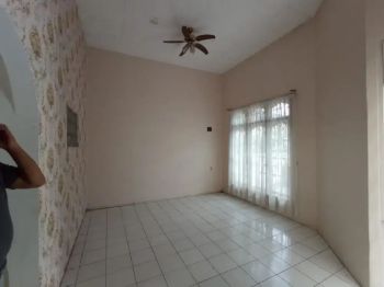 Disewakan Rumah 2 KT di Komplek Villa Prima Indah Medan Johor