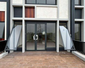 Ruko 3 lantai hadap danau, Ruko Melody 2 Commercial