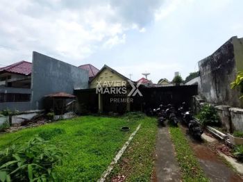 DIJUAL RUMAH HITUNG TANAH DI JL.KARTINI, KLOJEN KOTA MALANG