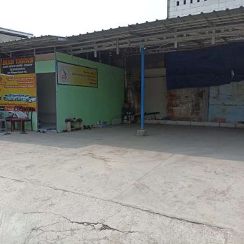 DISEWAKAN MURAH GUDANG/KANTOR/TEMPAT RENTAL MOBIL