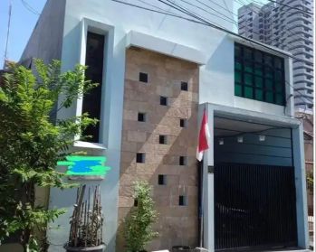 Rumah Simpang Darmo Permai Surabaya Barat