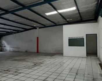 Gudang disewakan di medan Satria Bekasi Barat