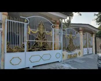 Disewakan Rumah Luas jl utama komplek bs utk usaha bebas Bnjir per thn