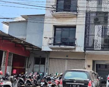 Ruko 3 Lantai di Raya Ngagel Nol Jalan Raya