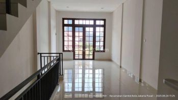 Rent Ruko: Ruko di Petojo