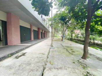 Di Kontrakkan Kantor Semarang 381