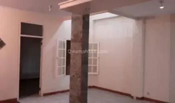Rumah Siap Pakai, Lokasi Bagus, Tidak Banjir Taman Alfa Indah, Jakarta Barat