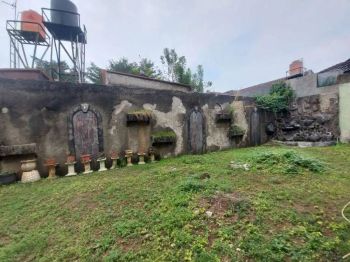 Cinere Megapolitan Luas 400 Dengan Halaman Belakang Luas