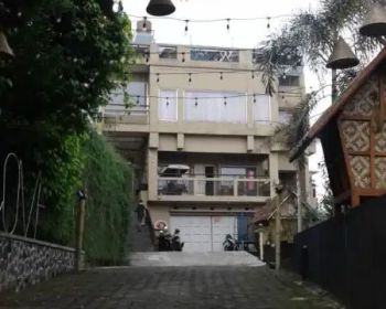 Jual Rumah Lux,mewah tanah luas lembah pakar Dago,.Cck U/cafe