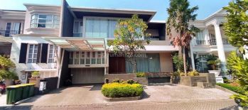 Rumah Minimalis Modern di Pakuwon Indah Vila Bukit Regency
