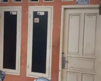 Sell Rumah: Riumah kontrakan