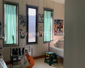 Rumah Usaha di Kebayoran Baru, Jakarta Selatan Uk.459m