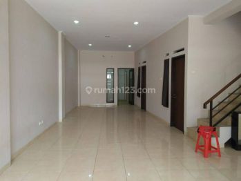SEWA RUMAH TENGAH KOTA COCOK UTK KANTOR CICENDO BANDUNG