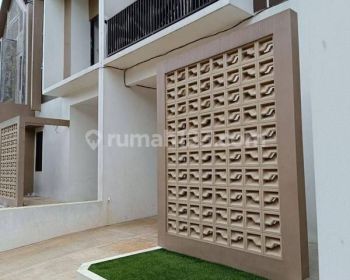 Rumah 2 lantai harga sudah all in mahaka zidane