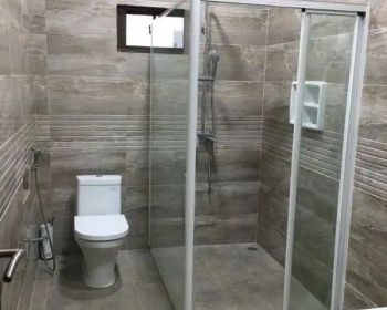 dijual rumah villa pasar baru hoek