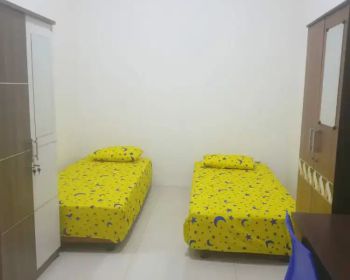Rent Rumah Kosan: Kost putri lengkap