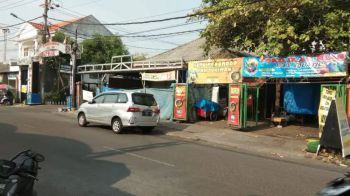 KUTISARI UTARA LOKASI STRATEGIS DKT univ PETRA
