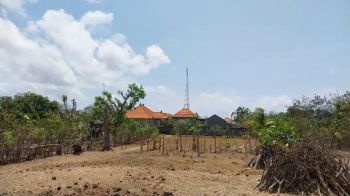 50 are dijual murah dekat pantai