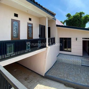 Rumah Nyaman Terawat Siap Huni Di Sukatani, Bandung