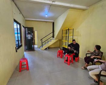 Gudang Luas 400m2 Lokasi strategis Samping Jalan Raya