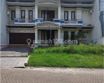 Rumah Murah 2 Lantai Minimalis Mewah Full Furnished Siap Huni Dekat Pakuwon Mall