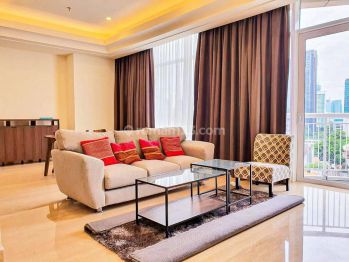 Apartemen Mewah South Hill 3 Kamar Tidur Furnished Baru