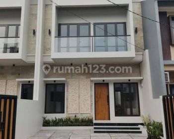 Rumah 2 Lantai konsep Bali Modern di Kencana Loka BSD Dekat Pusat Bisnis BSD