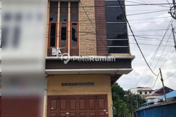 Ruko Jalan Sikambing Simpang Jalan Nanas