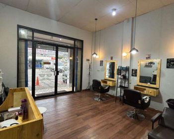 Sell Ruang Usaha: Disewakan Barbershop