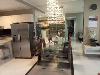 Apartemen Jual Murah Harga Miring Mewah Furnished Premium The Via 2 BR Luxury
