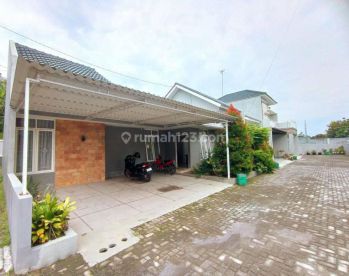 Rumah Hunian Lingkungan Cluster Mewah Mojosongo Solo