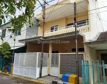 Dijual Rumah 2 Lantai di Mulyosari, Surabaya